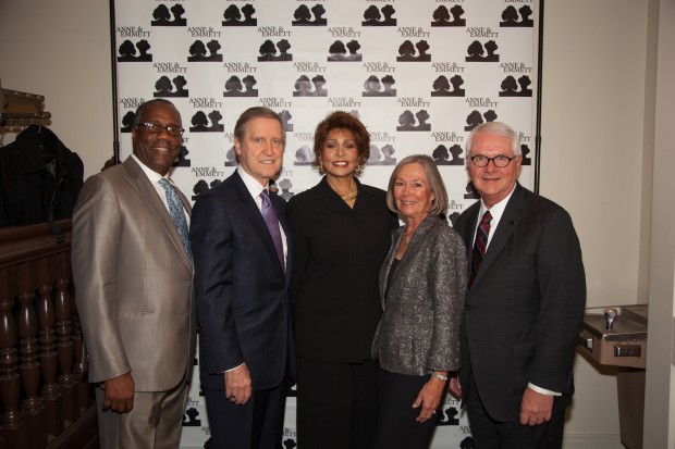 Ron Himes, Bill and Janet Cohen, Carol and Tom Voss